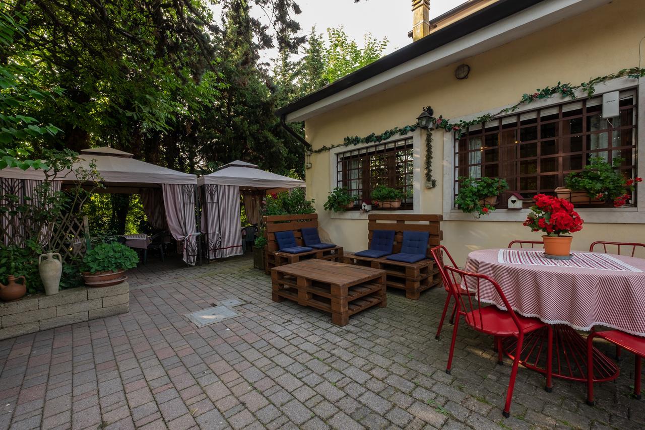 Ai Due Pini B&B Pescantina Eksteriør bilde